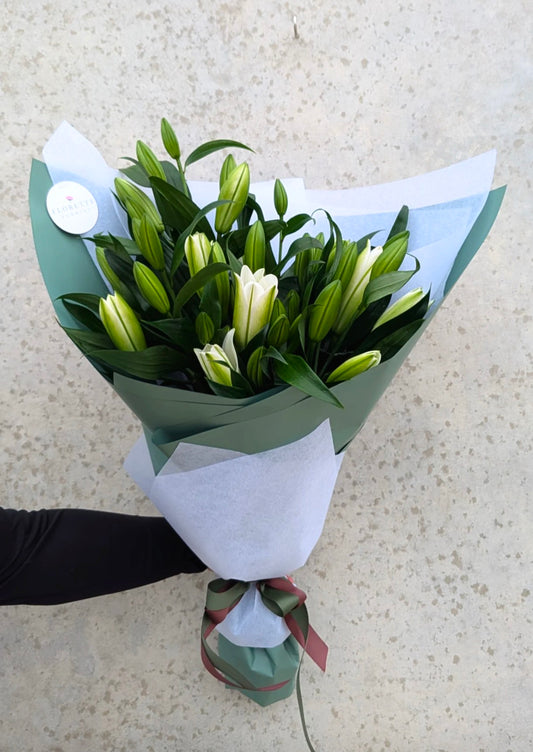 ORIENTAL LILIES (seasonal en masse)